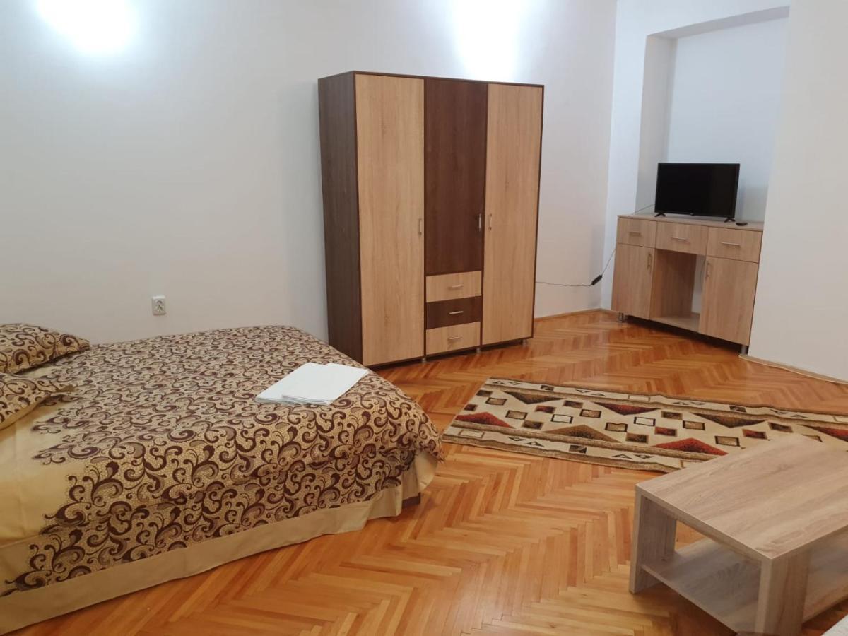 Studio Apartments 阿尔巴·尤利亚· 外观 照片